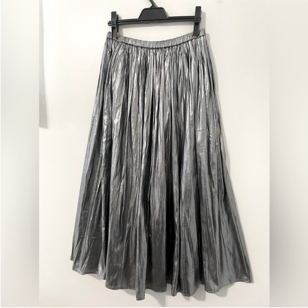 EUC Elegant Metallic Silver Skirt Purchased in Japan